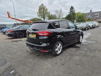 Vaurioauto  passenger cars Ford C-Max 1.5 Ti VCT 2018/5