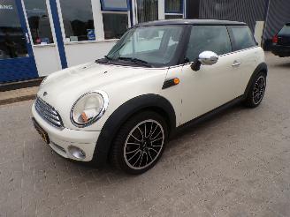 Mini Cooper 1.6 Pepper picture 1