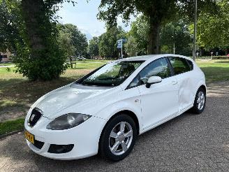 Unfallwagen Seat Leon 75 kW (102 PK)  1595 cc. 2008/1