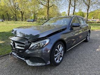 Vaurioauto  passenger cars Mercedes C-klasse 350 e 2016/1