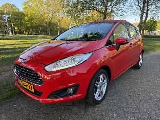 Voiture accidenté Ford Fiesta  2014/1