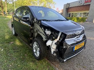 Kia Picanto  picture 7