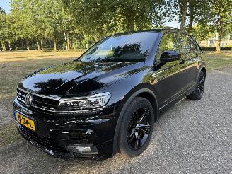 krockskadad bil auto Volkswagen Tiguan  2019/1