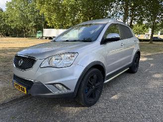krockskadad bil auto Ssang yong Korando  2012/1