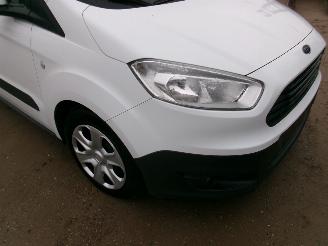 Ford Transit 1.5 TDCI  Courier Trend picture 8