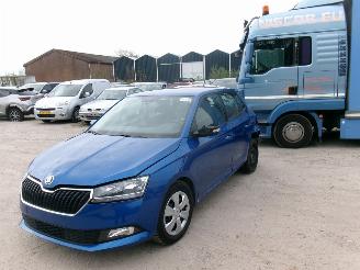 škoda osobní automobily Skoda Fabia 1.0 Active 2021/6