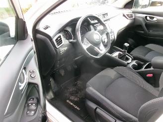 Nissan Qashqai 1.2 LE Sport - N-Connect picture 19