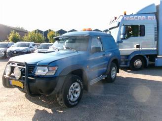 uszkodzony samochody osobowe Nissan Patrol GR 2.8TDI 3 DRS VAN - 4WD 2000/2