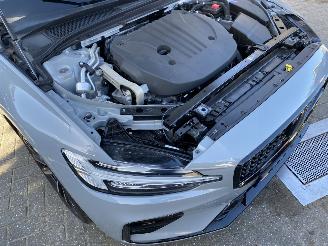 Volvo V-60 2.0 B4 Plus Bright Mild Hybrid picture 28