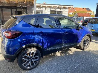 Renault Captur Version-S 1.3 150PK 4cil picture 8