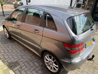 Mercedes B-klasse 180 Business Class bak en motor uitgevallen VASTE PRIJS/FINAL PRICE picture 3