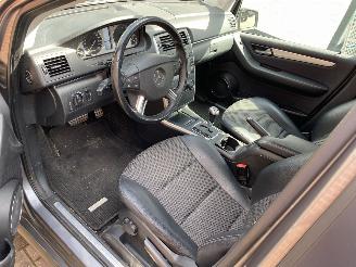 Mercedes B-klasse 180 Business Class bak en motor uitgevallen VASTE PRIJS/FINAL PRICE picture 5