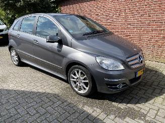 Mercedes B-klasse 180 Business Class bak en motor uitgevallen VASTE PRIJS/FINAL PRICE picture 18