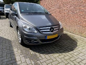 Mercedes B-klasse 180 Business Class bak en motor uitgevallen VASTE PRIJS/FINAL PRICE picture 16