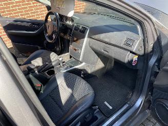 Mercedes B-klasse 180 Business Class bak en motor uitgevallen VASTE PRIJS/FINAL PRICE picture 28