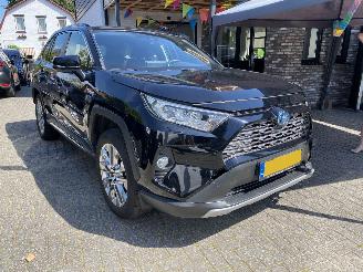 Schadeauto Toyota Rav-4 2.5 Hybrid AWD Style 2019/6