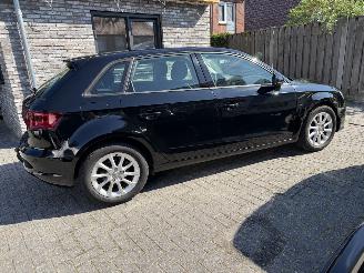 Voiture accidenté Audi A3 Automaat SPORTBACK 1.2 TFSI Attraction 5drs 2014/4