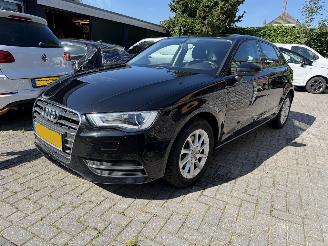Audi A3 Automaat SPORTBACK 1.2 TFSI Attraction 5drs picture 2