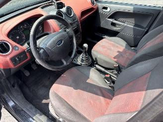 Ford Fiesta 1.25 16V Hatchback  Benzine 1.242cc 55kW (75pk) FWD picture 13