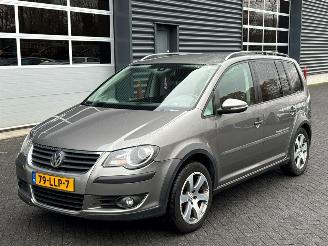 Avarii autoturisme Volkswagen Touran 1.4 16V TSI 140 MPV  Benzine 1.390cc 103kW (140pk) FWD 2010/5