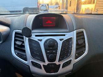 Ford Fiesta 1.25 16V Hatchback  Benzine 1.242cc 60kW (82pk) FWD picture 15