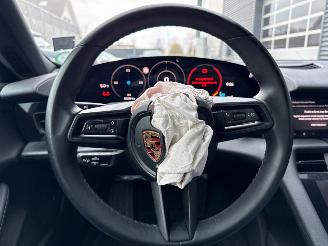 Porsche Taycan 79/84 kWh Sedan 4Dr Elektrisch 280 (381pk) picture 14