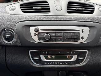 Renault Grand-scenic 1.2 16V TCe 130 MPV  Benzine 1.197cc 97kW (132pk) FWD picture 17