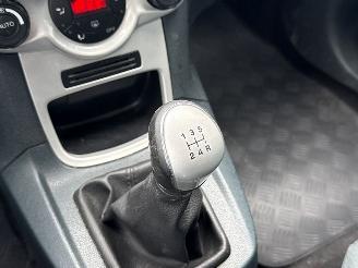 Ford Fiesta 1.4 16V Hatchback  Benzine 1.388cc 71kW (97pk) FWD picture 18