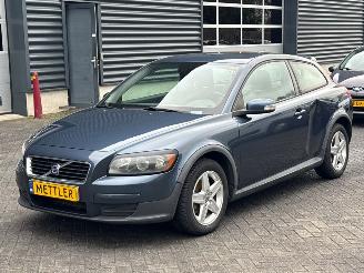 Voiture accidenté Volvo C-30 1.8 16V Flexifuel Hatchback 2Dr  1.798cc 92kW (125pk) FWD 2008/7