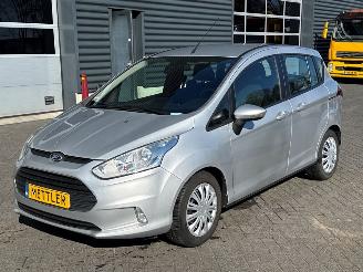 škoda osobní automobily Ford B-Max 1.0 EcoBoost 12V 100 MPV  Benzine 999cc 74kW (101pk) FWD 2014/6