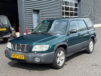 Unfallwagen Subaru Forester 2.0 16V X SUV 2001/9