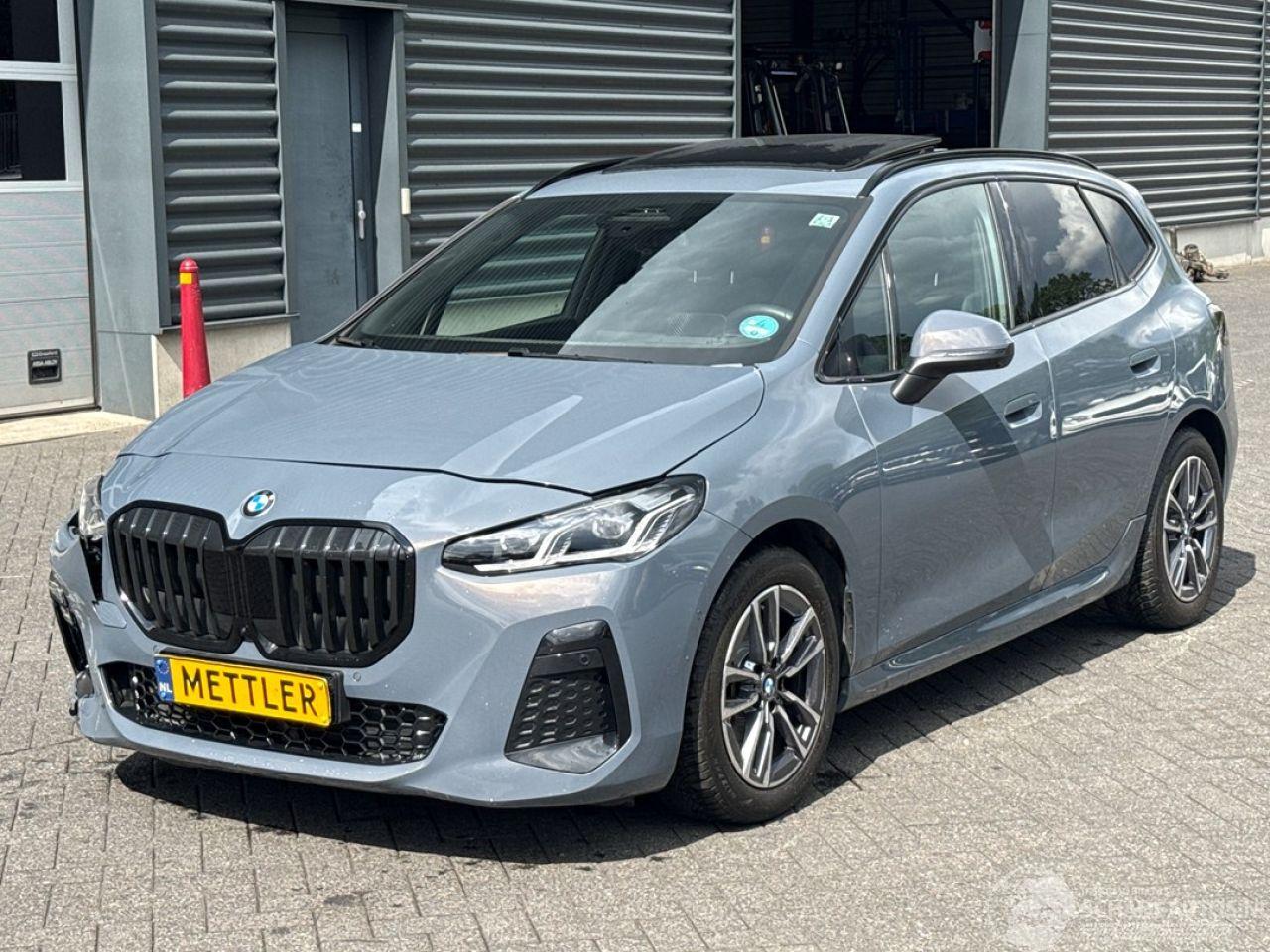 BMW 2-serie M Sportpakket 220i Mild Hybrid 1.5 TwinPower Turbo 12V MPV  Elektrisch Benzine 1.499cc 125kW (170pk) FWD