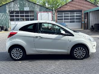 Ford Ka 1.2 Hatchback  Benzine 1.242cc 51kW (69pk) FWD picture 6