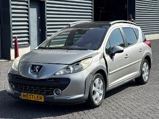 krockskadad bil auto Peugeot 207 1.6 16V Combi/o  Benzine 1.598cc 88kW (120pk) FWD 2008/7