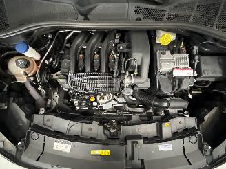 Citroën C4 cactus 1.2 PureTech 82 12V Hatchback 4Dr Benzine 1.199cc 60kW (82pk) FWD picture 24