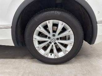 Volkswagen Tiguan R-line 1.4 TSI Plug-in eHybrid 16V SUV  Elektrisch Benzine 1.395cc 180kW (245pk) FWD 2020-11/2024-04  DGEA picture 11