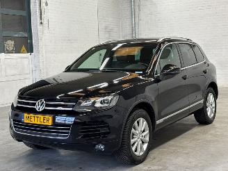 Voiture accidenté Volkswagen Touareg 3.0 TDI 2013/1