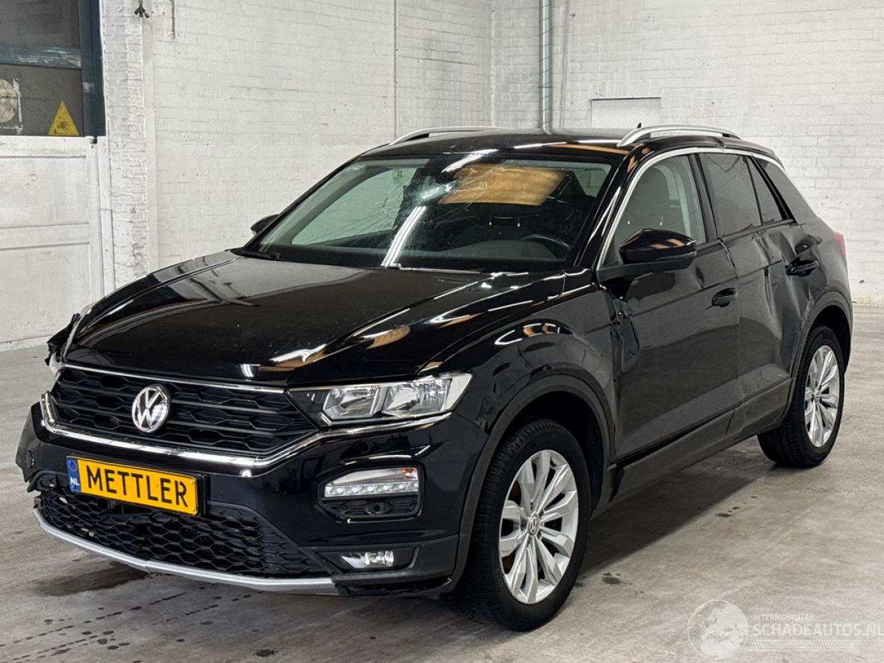 Volkswagen T-Roc 1.5 TSI Evo BMT 16V SUV  Benzine 1.498cc 110kW (150pk) FWD