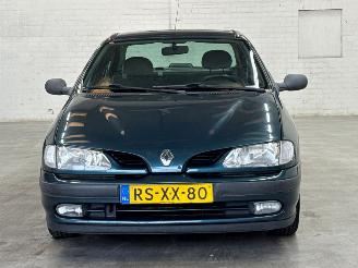 Renault Mégane 1.6i Sedan 4Dr Benzine 1.598cc 66kW (90pk) FWD picture 8