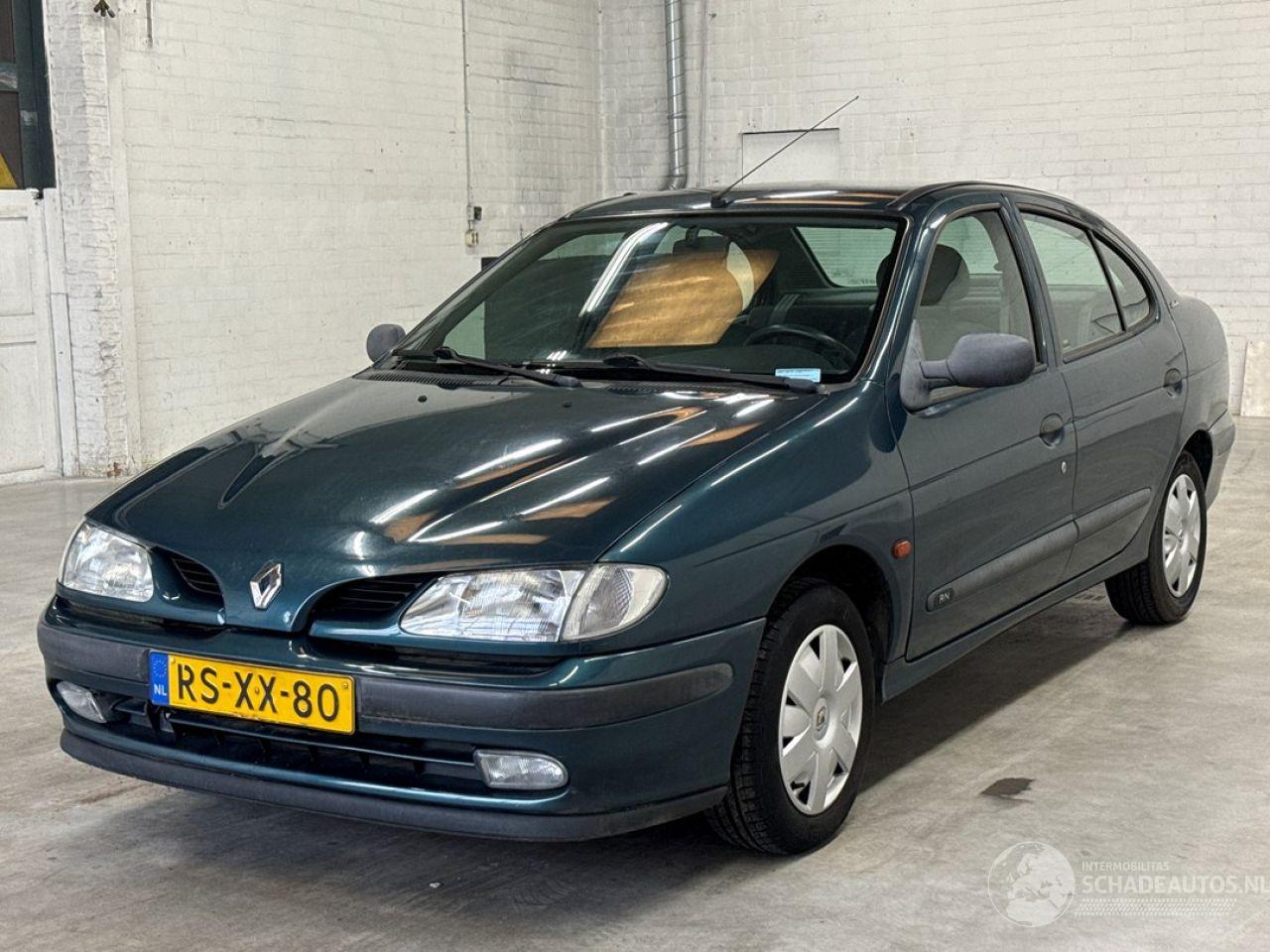 Renault Mégane 1.6i Sedan 4Dr Benzine 1.598cc 66kW (90pk) FWD