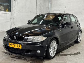 Unfallwagen BMW 1-serie 116i 1.6 16V Hatchback 4Dr Benzine 1.596cc 85kW (116pk) RWD 2006/9