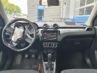 Suzuki Swift 1.2 Style Smart Hybrid picture 20