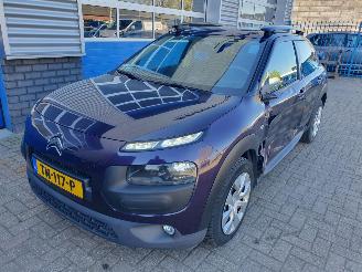 Vaurioauto  passenger cars Citroën C4 cactus 1.2 PureTech Business 2017/5