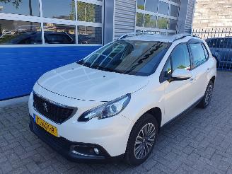 škoda osobní automobily Peugeot 2008 1.2 PureTech Blue Lion 2018/9