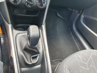 Peugeot 2008 1.2 PureTech Blue Lion picture 26
