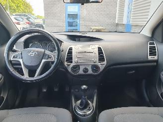Hyundai I-20 1.2i i-Motion picture 14