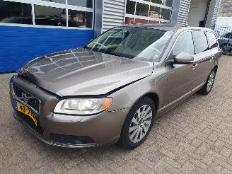 Unfallwagen Volvo V-70 1.6 T4 Summum Automaat 2012/6