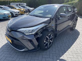 Toyota C-HR 1.8 Hybrid Dynamic N.A.P NL AUTO PRACHTIG!!! picture 5