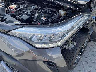 Toyota C-HR 1.8 Hybrid Dynamic N.A.P NL AUTO PRACHTIG!!! picture 29