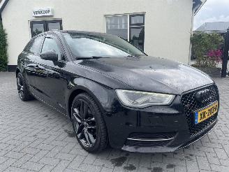 Schadeauto Audi A3 SPORTBACK 2.0 TDI Ambition Pro Line S AUTOMAAT 2015/5